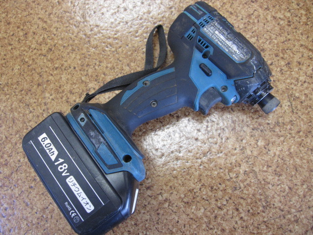 1円～!! makita マキタ 18V TD149D 充電式 インパクト ドライバ バッテリー付き_画像2