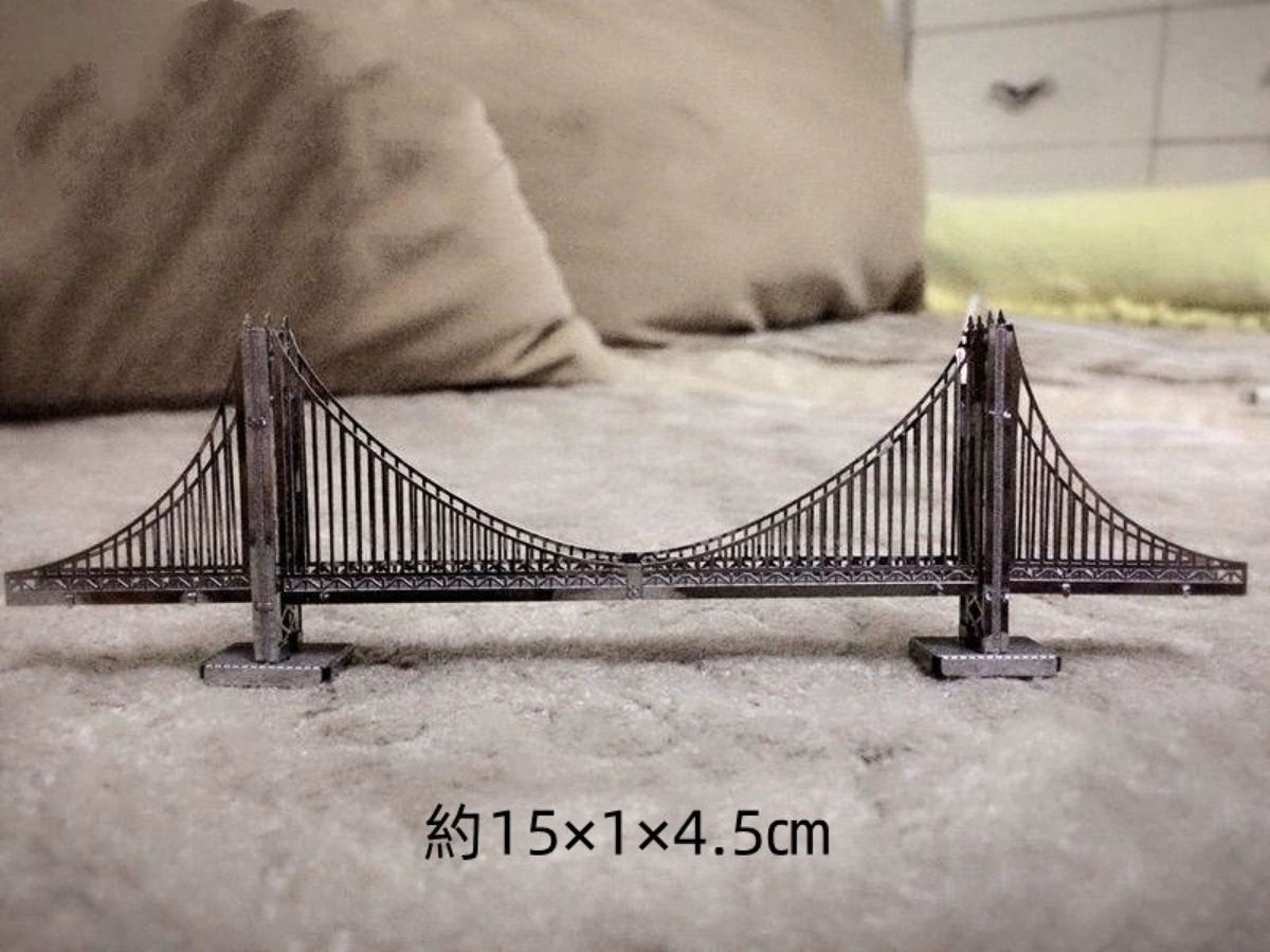 メタリックパズル　アメリカ　金門橋　手作り 大人の減圧 知育玩具 シルバー　観光　名所　3D