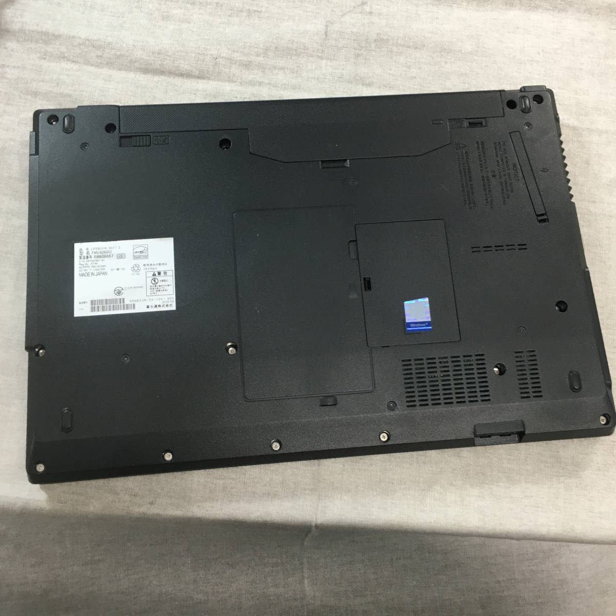 現状品 FUJITSU LIFEBOOK A577/S ノートパソコン Intel CORE I5-7200U プロセッサー/メモリ 16GB RAM/512GB ROM Windows 11 PRO_画像7