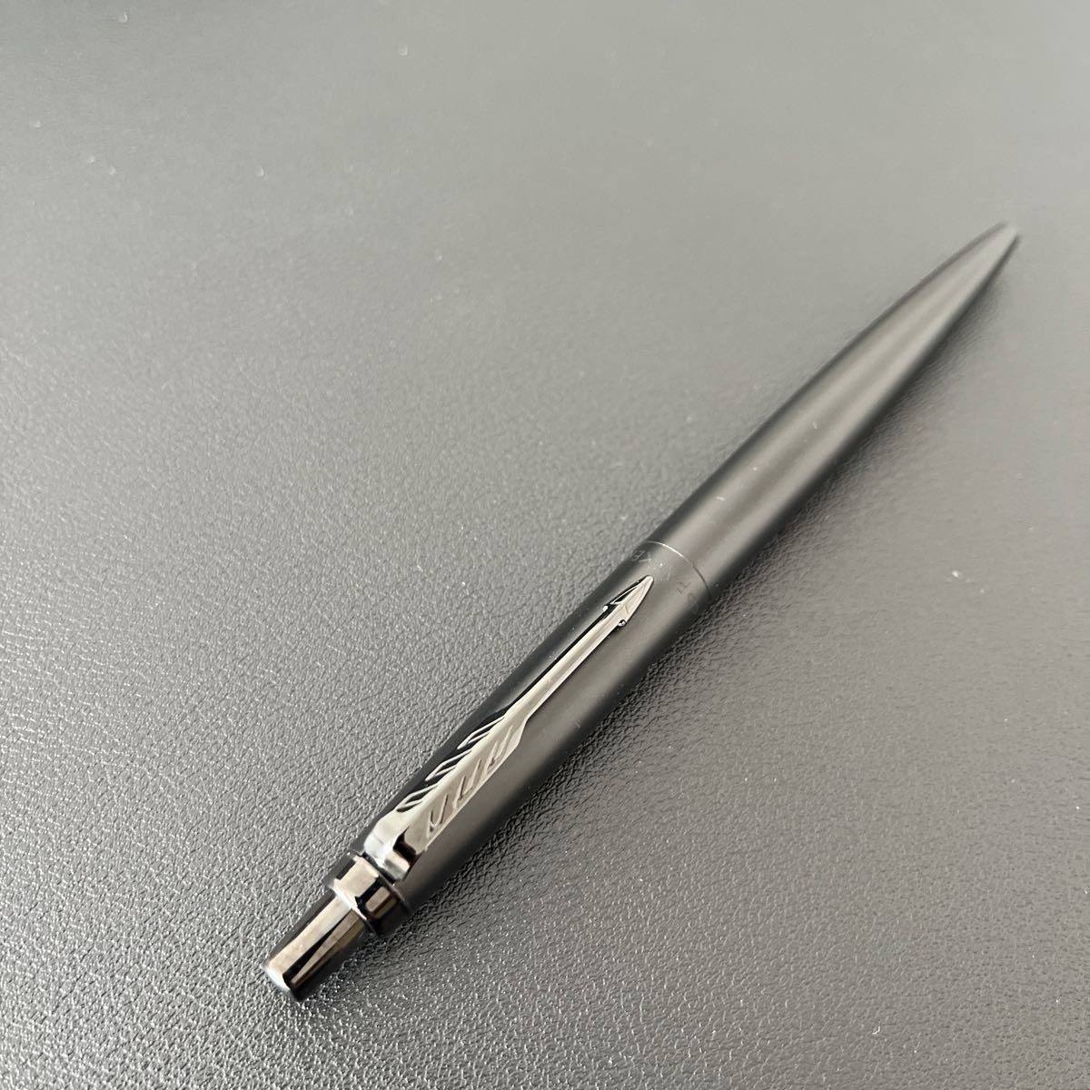 PARKER ボールペン ジョッター XL モノクローム ブラックBT 正規輸入品　美品_画像1