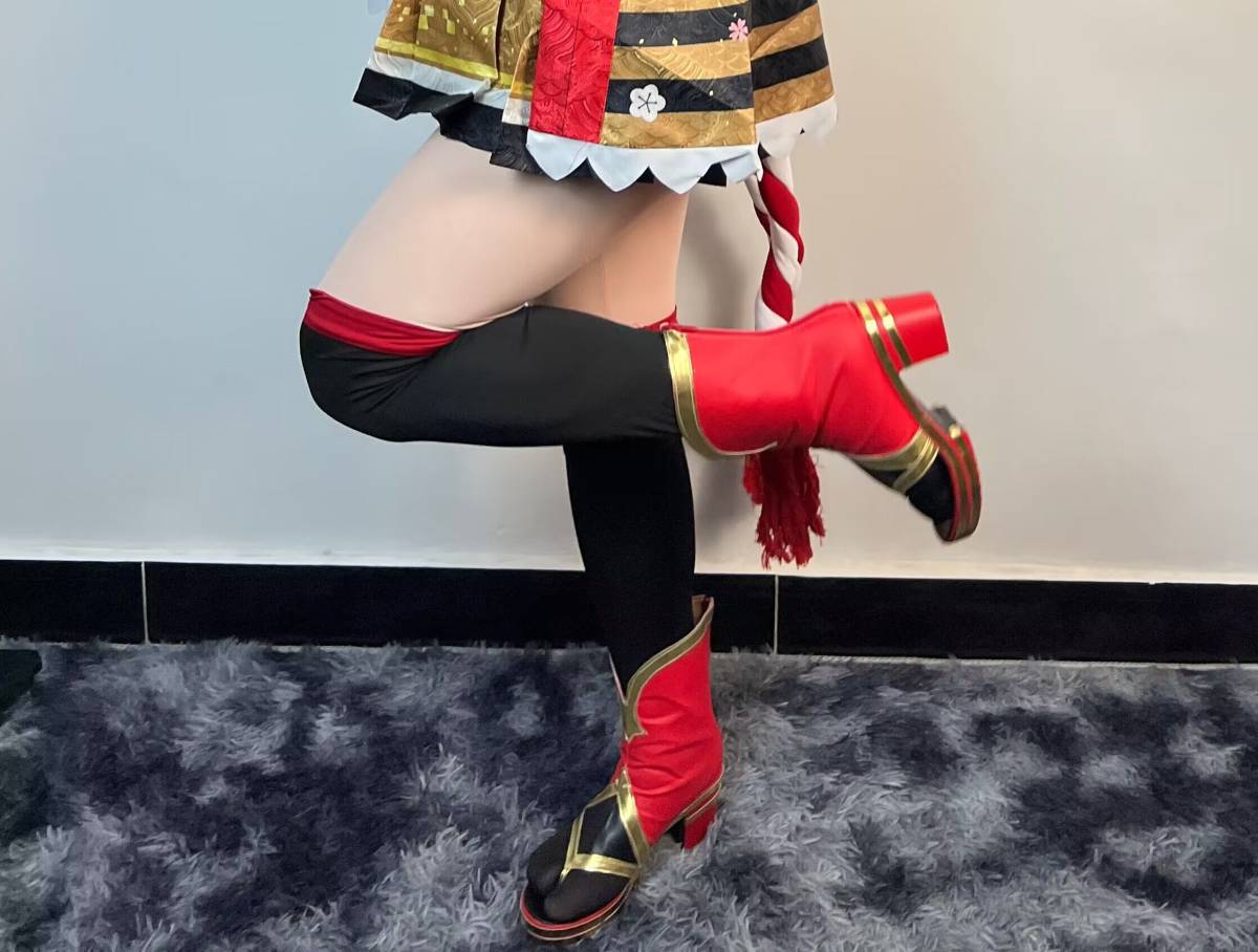 Yahoo!オークション - ウマ娘 キタサンブラック 着ぐるみ 美少女 Yahoo!オークション - ウマ娘 キタサンブラック 着ぐるみ 美少女