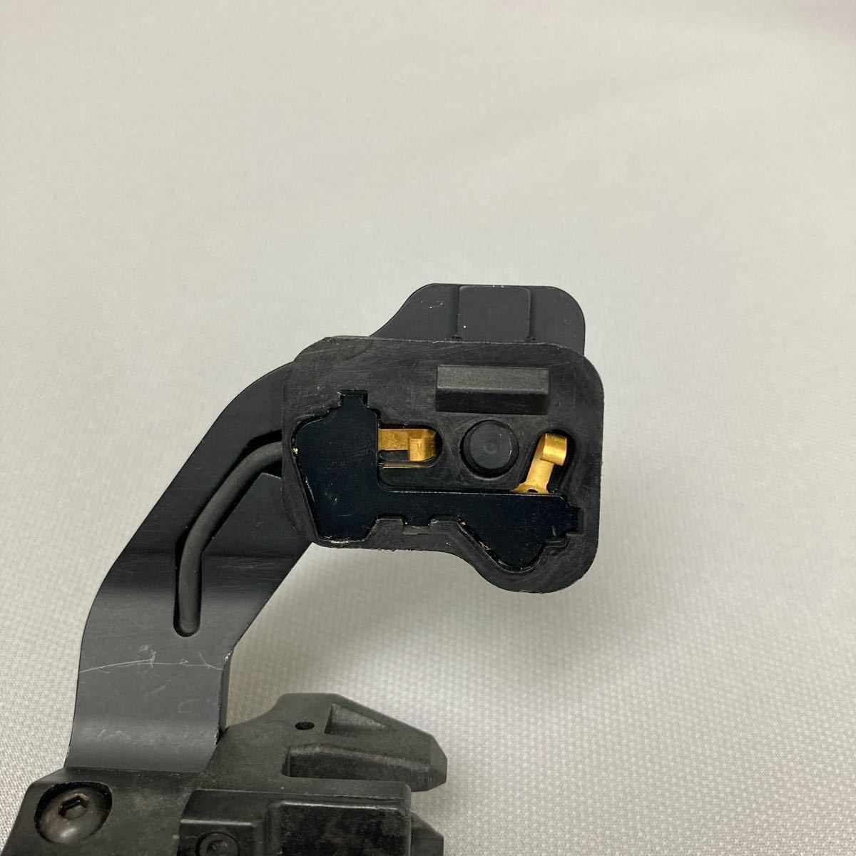 【米軍実物】ITT社製 Dual Headmount Adapter ダブル Jアーム PVS-14 《軍放出品　中古良品》_画像4