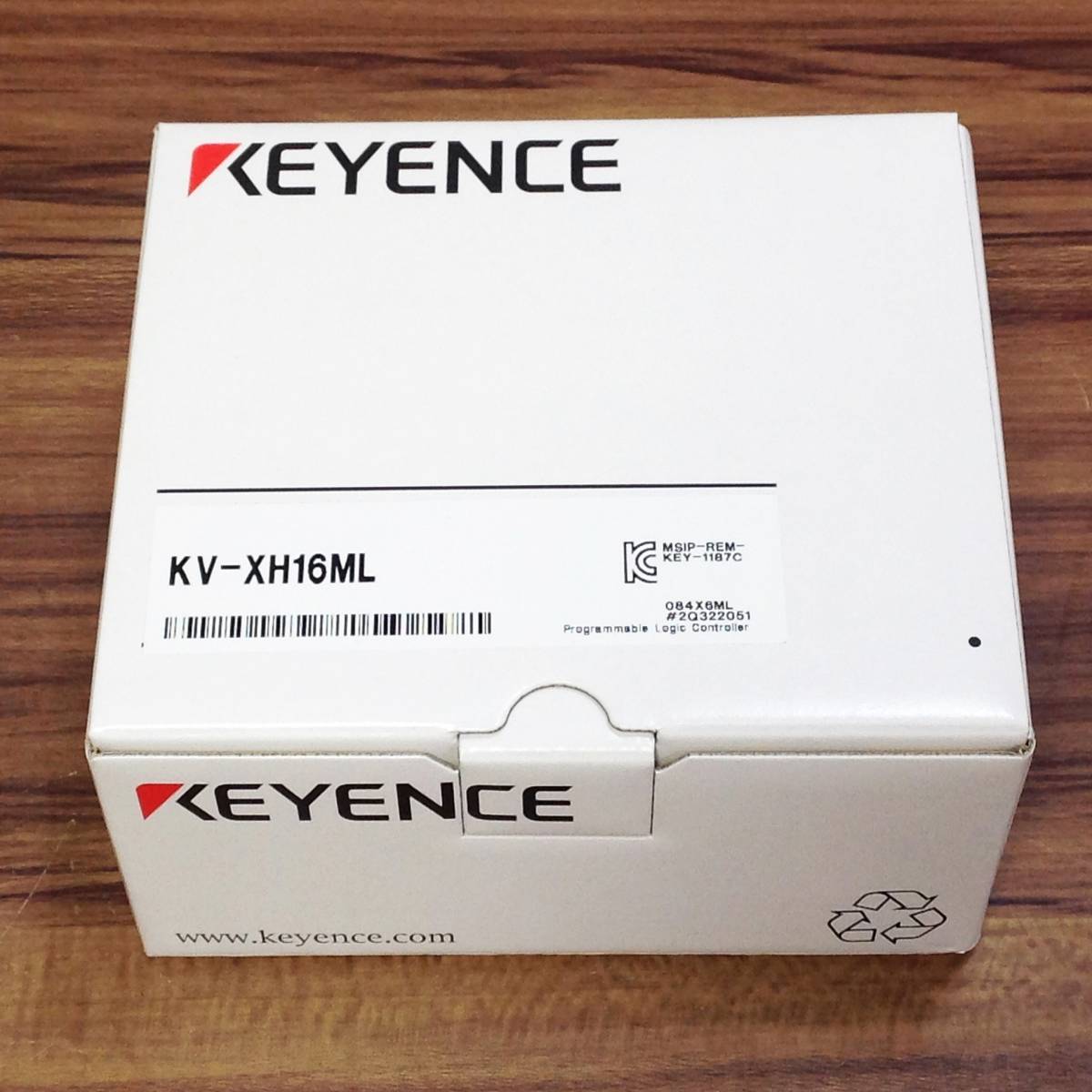 【AH-03258】★送料無料★ 未使用品 KEYENCE キーエンス 位置決め・モーションユニット KV-XH16ML_画像1