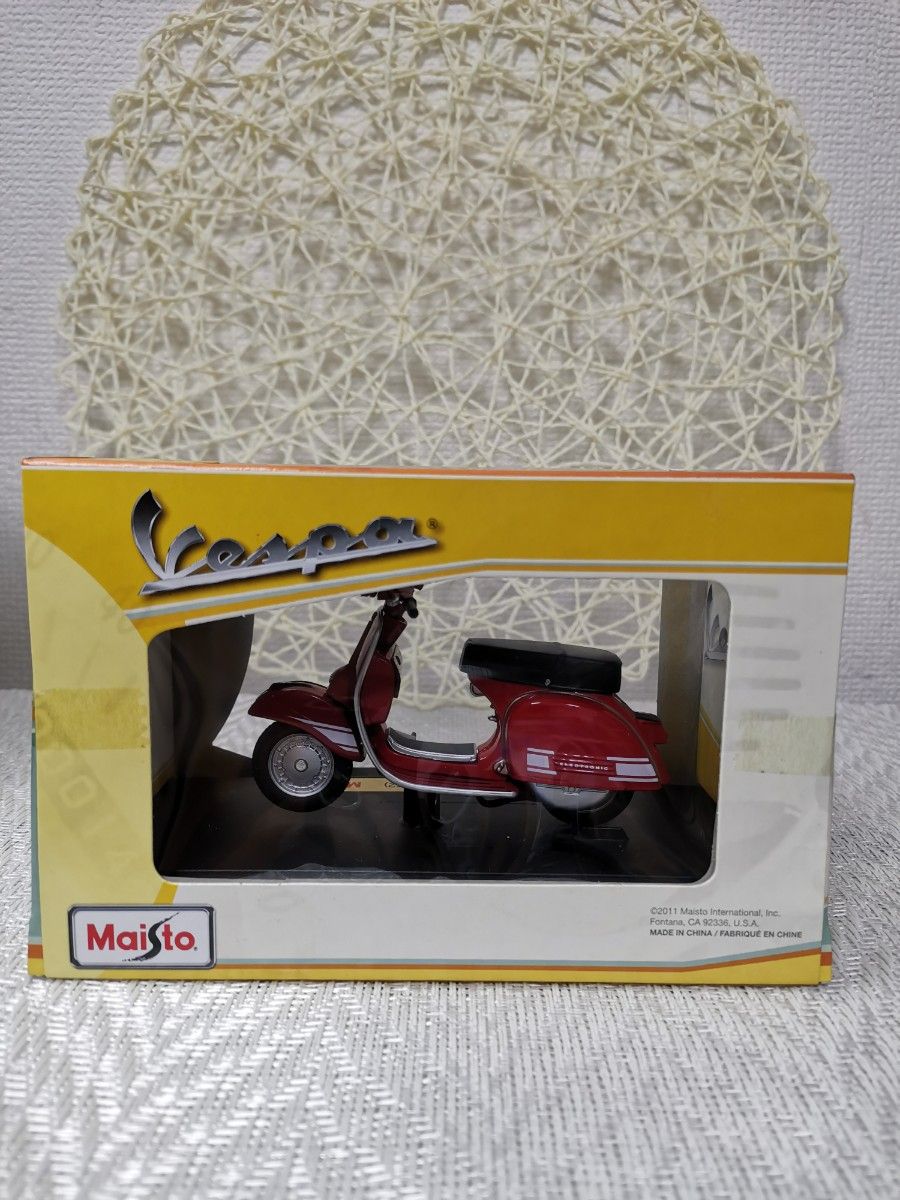 200 Rally ( 1972 ) ベスパ Vespa ヴェスパ マイスト Maisto プラモデル完成品模型 バイク　ラリー