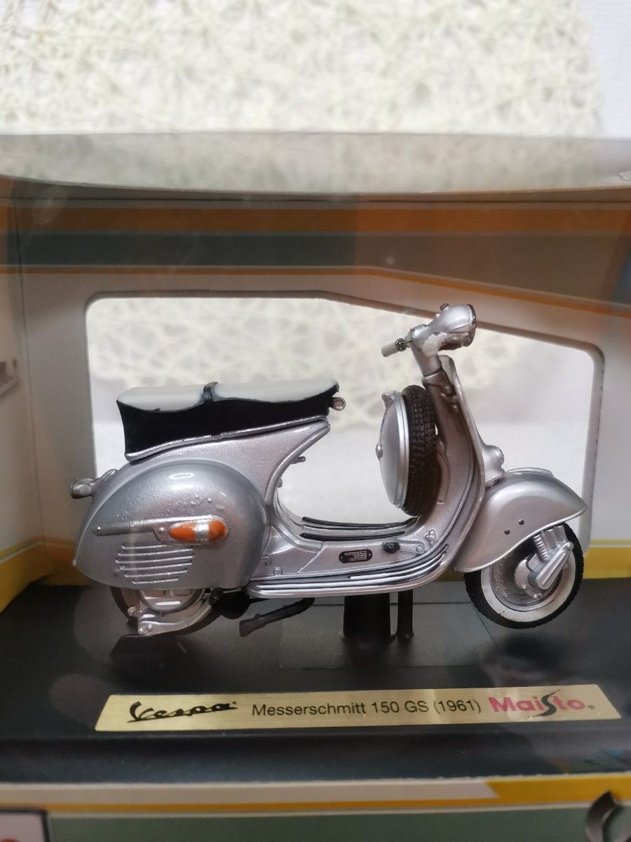 Messerschmitt 150 gs ( 1961 )ベスパ Vespa マイスト Maisto プラモデル完成品模型 バイク
