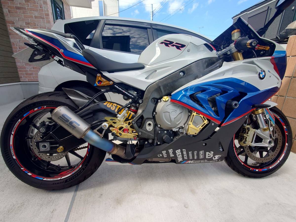 BMW S1000RR　セレブレーションエディション　100周年記念限定車　走行6500キロ　極上車　車検R7年3月　整備済_画像4