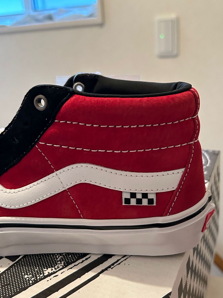 VANS バンズ SKATE GROSSO MID ジェフ・グロッソ BLACK/RED VN0A5FCG458 ヴァンズ