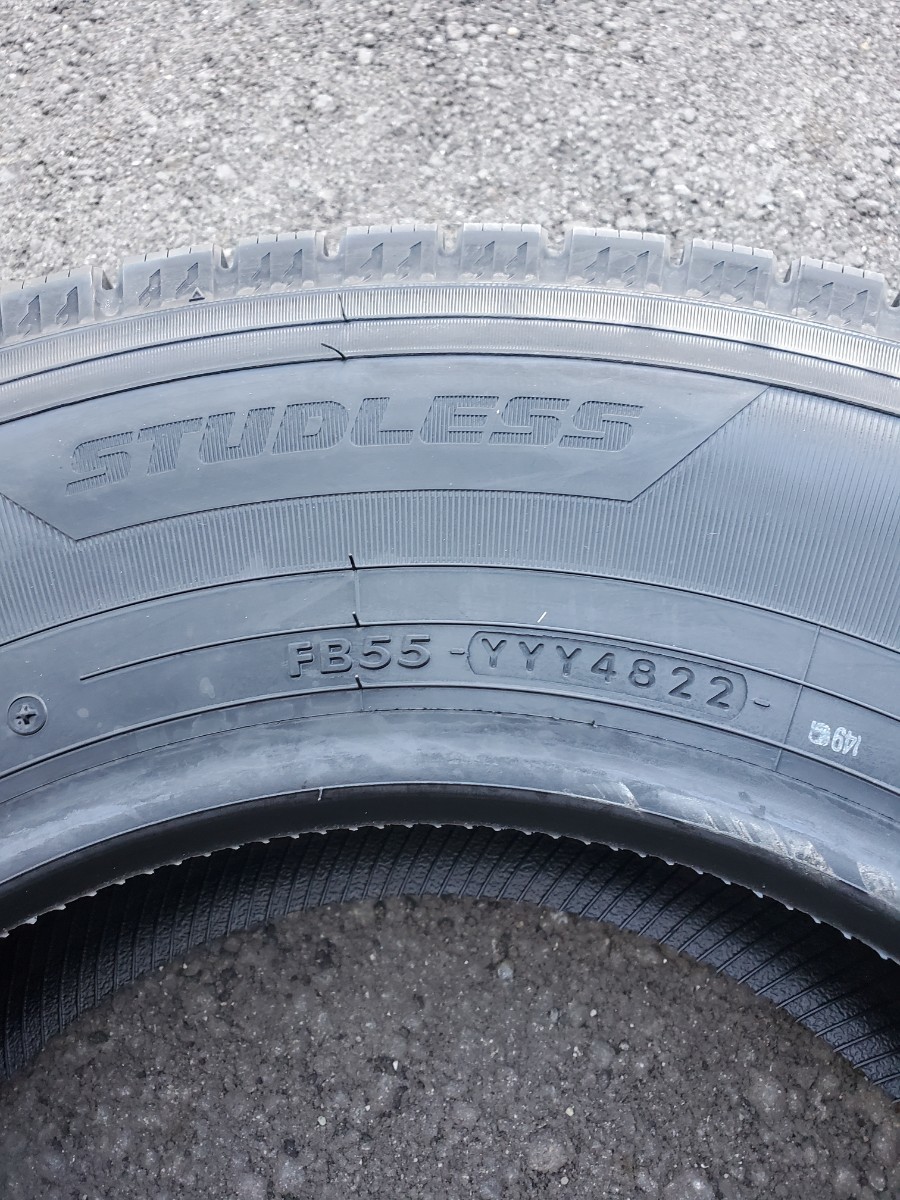 【新品・送料無料】2022年製　ヨコハマ　195/80R15　スタッドレス 4本セット_画像5