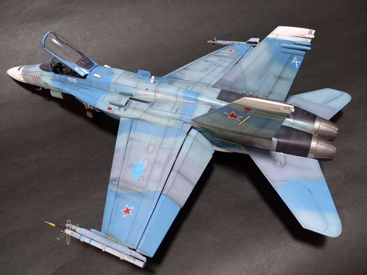 完成品　ハセガワ　1/48　F/A-18Cホーネット　米国海軍アドバーザリー　VFC-12　_画像2