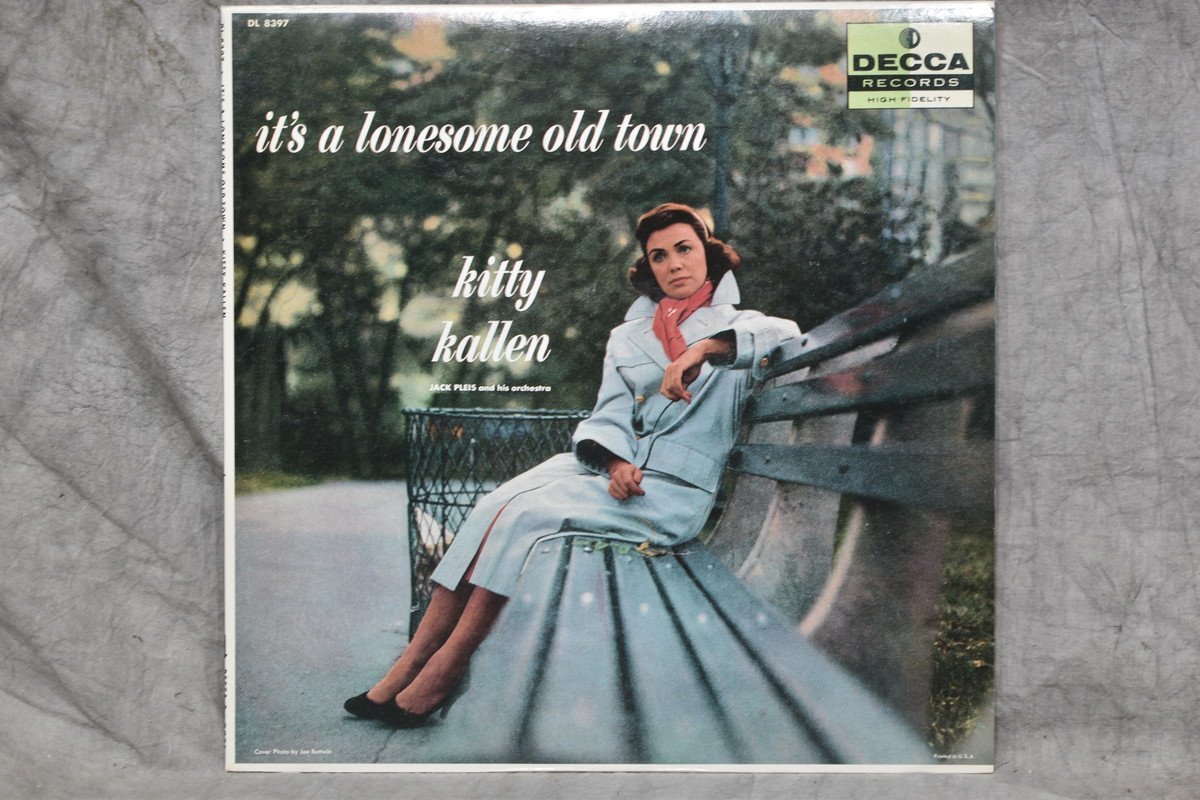 Kitty Kallen With Jack Pleis And His Orchestra / It's A Lonesome Old Town / MVJJ-30056★着払い★SSS_画像1