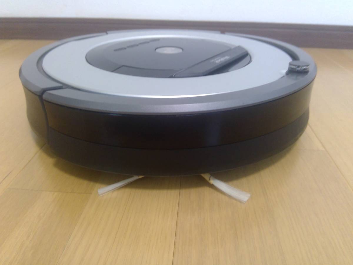 　iRobot Roomba ルンバ　875　純正リチウムイオンバッテリー搭載＋ヂュアルバーチャルウォール付き　在庫整理の為パーツ多数付属_画像5