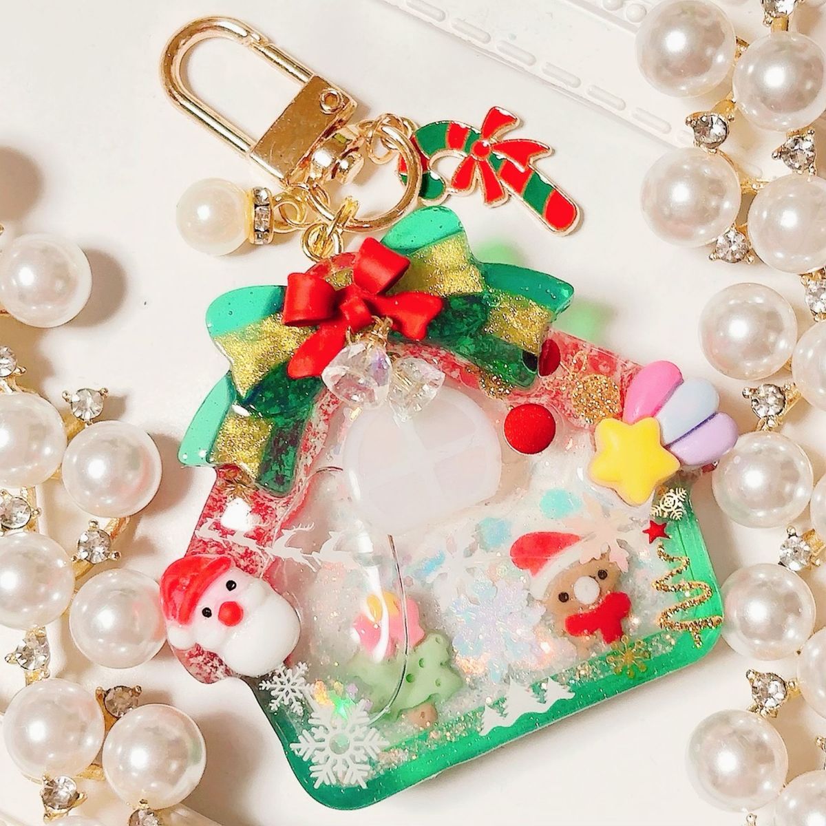 クリスマス雪降るおうち シェイカーキーホルダー くま サンタ クリスマス雪降るおうち シェイカーキーホルダー くま サンタ