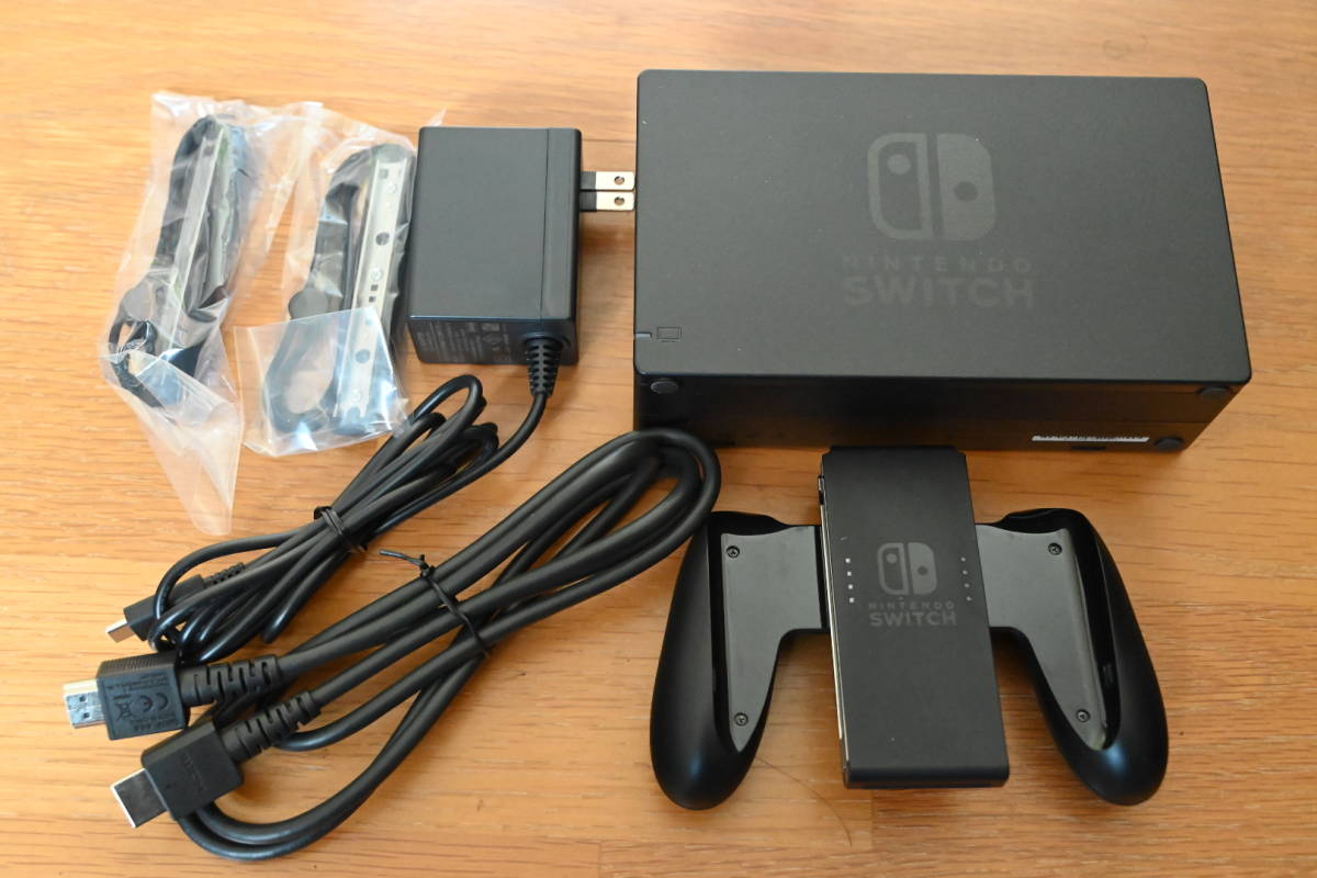 Nintendo Switch 2022年バッテリー強化版[グレー] 新モデル