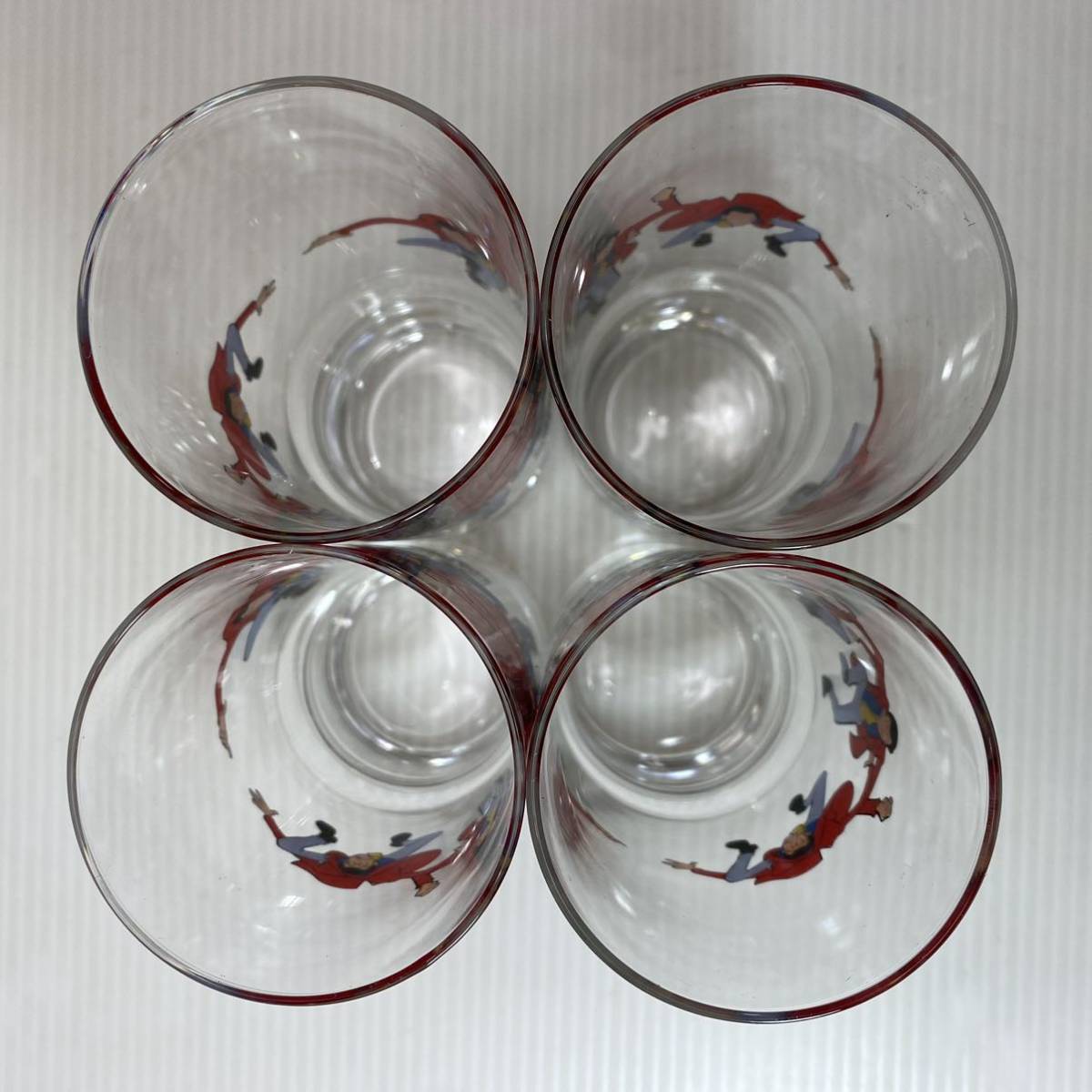 タンブラーグラス 4個セット ESSO エッソ ノベルティ ルパン三世 モンキーパンチ ガラス コップ_画像2