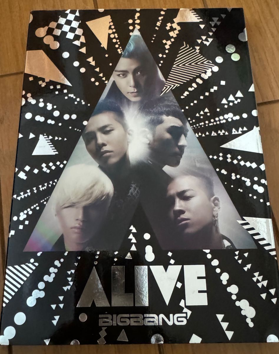 BIGBANG ALIVE CD DVD