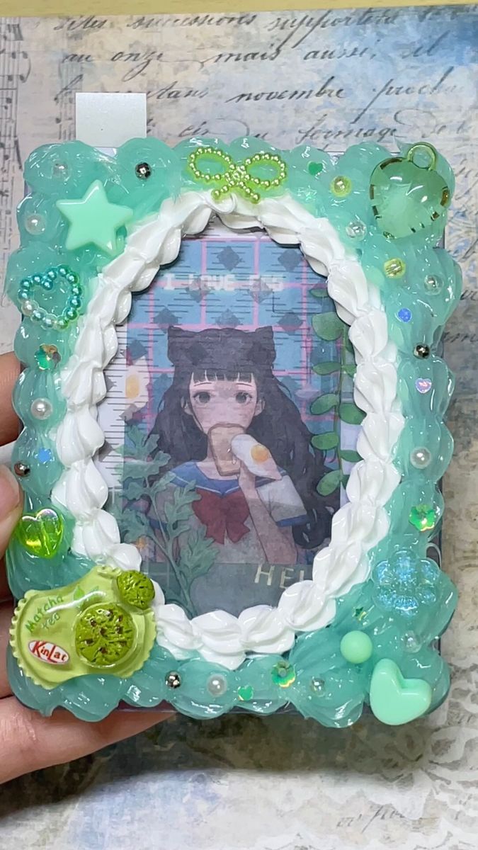 ⑪ホイップデコ B4 トレカケース