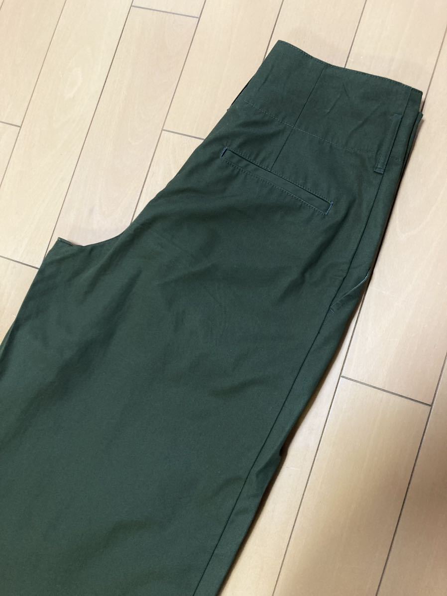 美品　レキップ　カーキ　ガウチョ　パンツ 36_うしろ