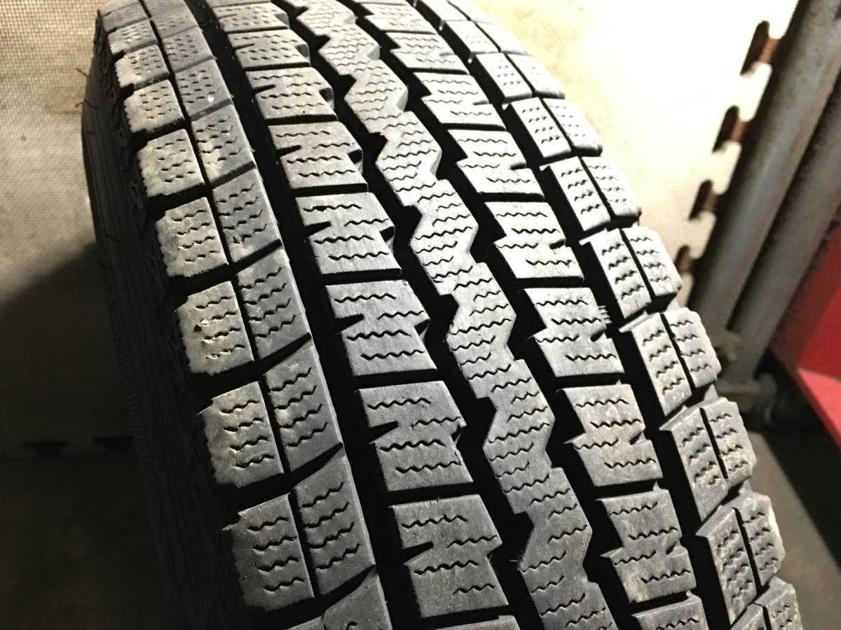 値下げ【200系ハイエース】溝有195/80R15 107/105L LT ダンロップスタッドレスタイヤ 15×6J+33 PCD139.7 6H アルミホイール ４本_画像3