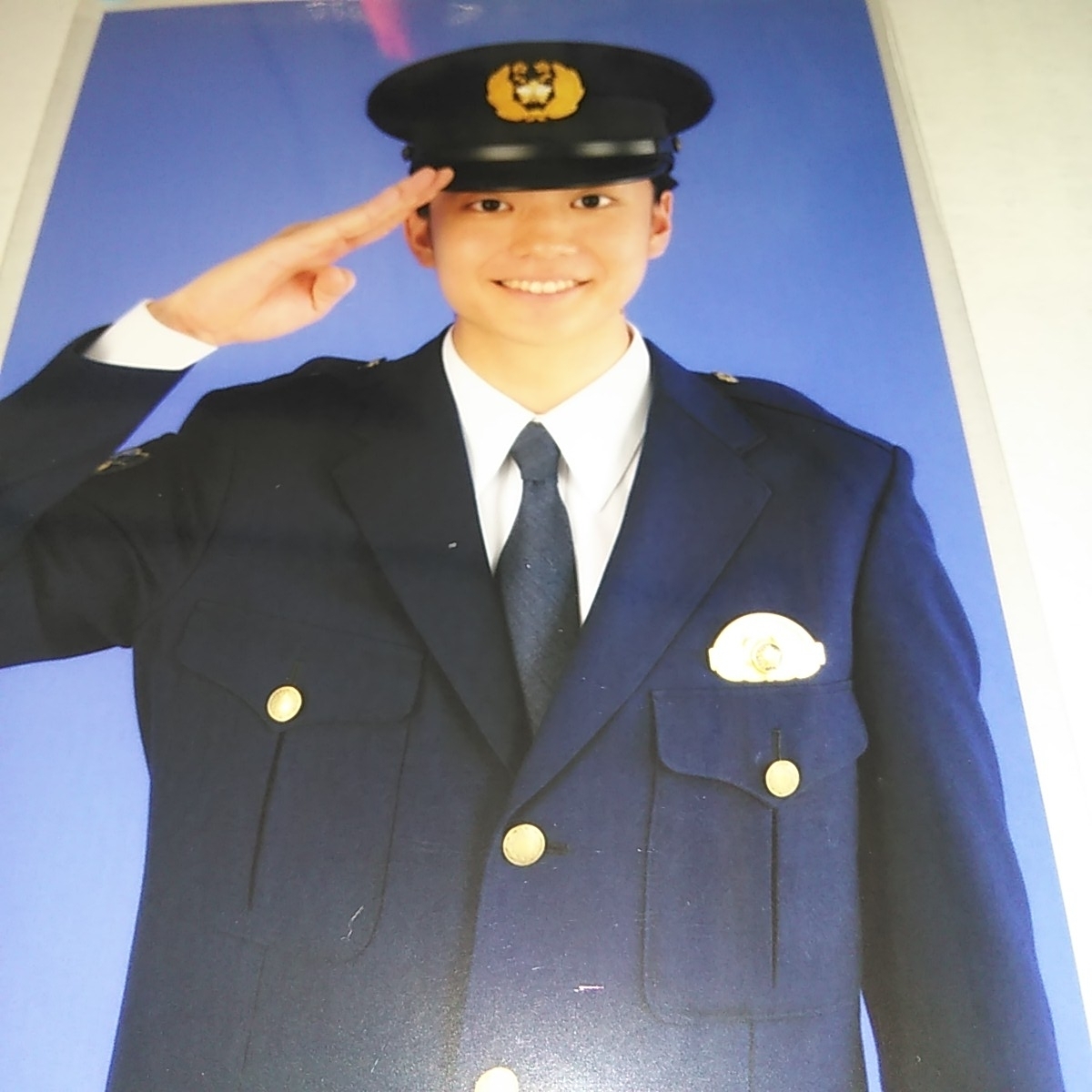 代購代標第一品牌 樂淘letao 伊藤健太郎プロマイド警察官風敬礼口元にっこり真顔 代購代標第一品牌 樂淘letao 伊藤健太郎プロマイド警察官風敬礼口元にっこり真顔