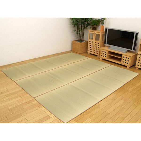 【新品】無染土 い草 上敷き/ラグマット 【江戸間3畳 約176×261cm】 裏:不織布張り 抗菌 防臭 ボリューム 〔リビング〕 【新品】無染土 い草 上敷き/ラグマット 【江戸間3畳 約176×261cm】 裏:不織布張り 抗菌 防臭 ボリューム 〔リビング〕