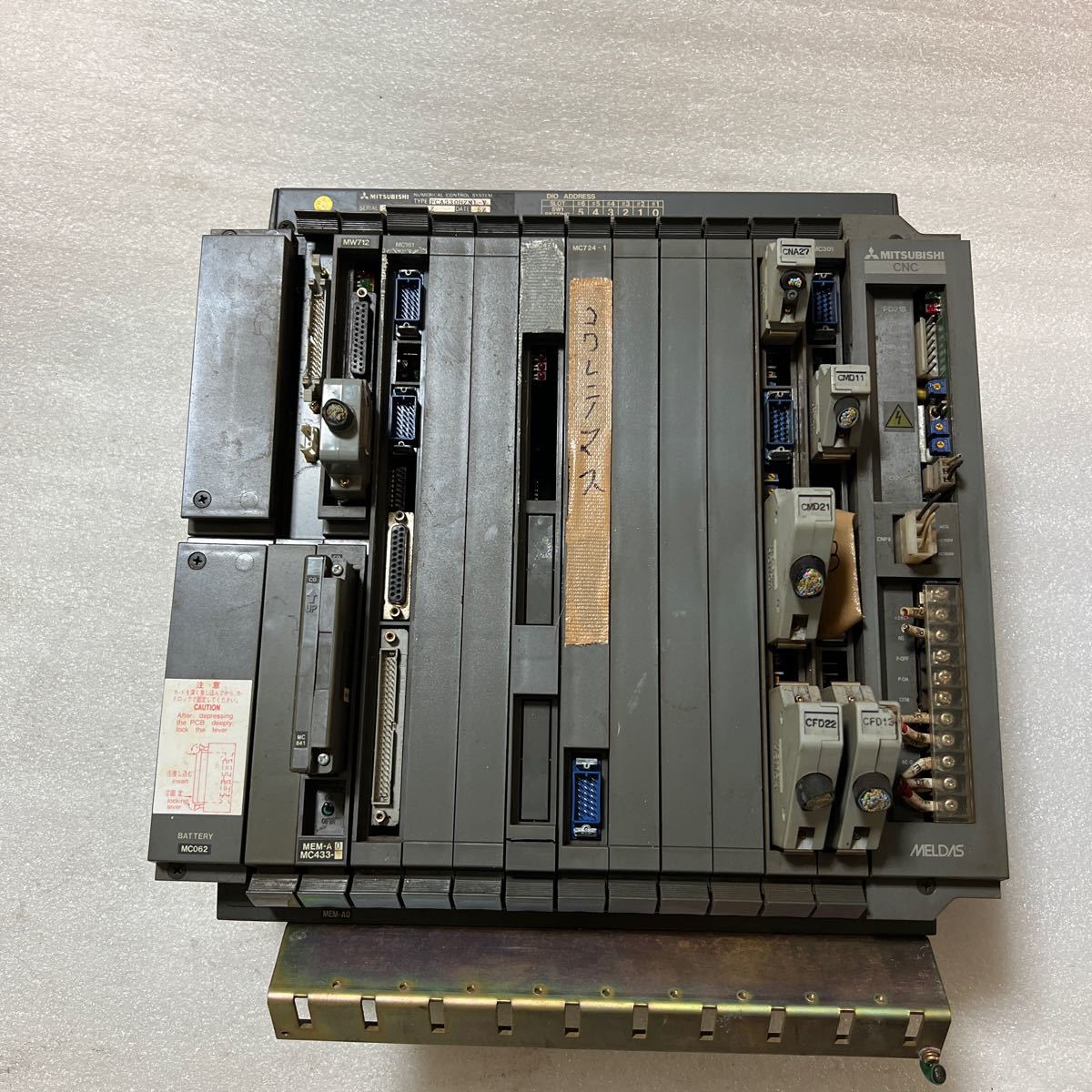 三菱電機CNC PLC シーケンサー FCA330HZM1-V 三菱電機CNC PLC シーケンサー FCA330HZM1-V