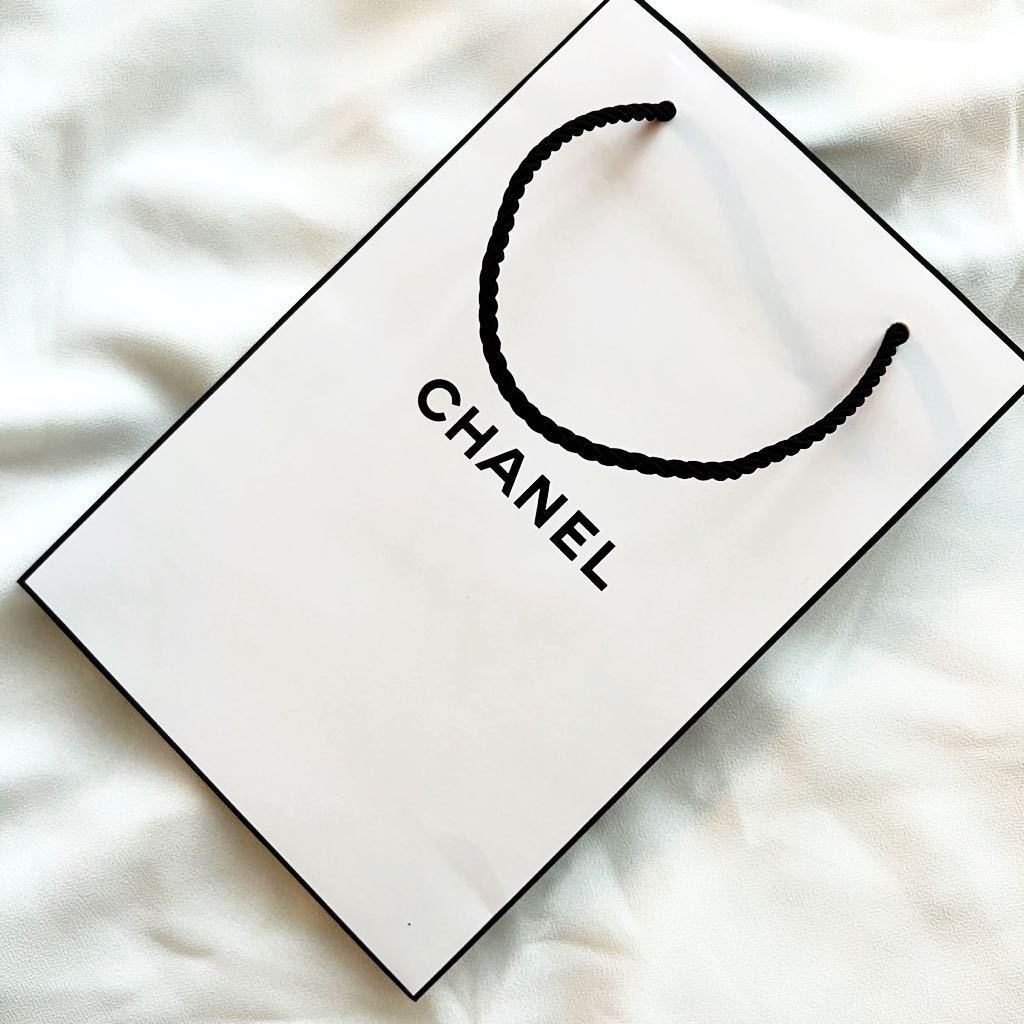 シャネル CHANEL チェーン ショルダー ブラック ノベルティ ポーチ スマホケース 携帯ケース ブラック 斜めがけ カードケース 箱付き_画像10