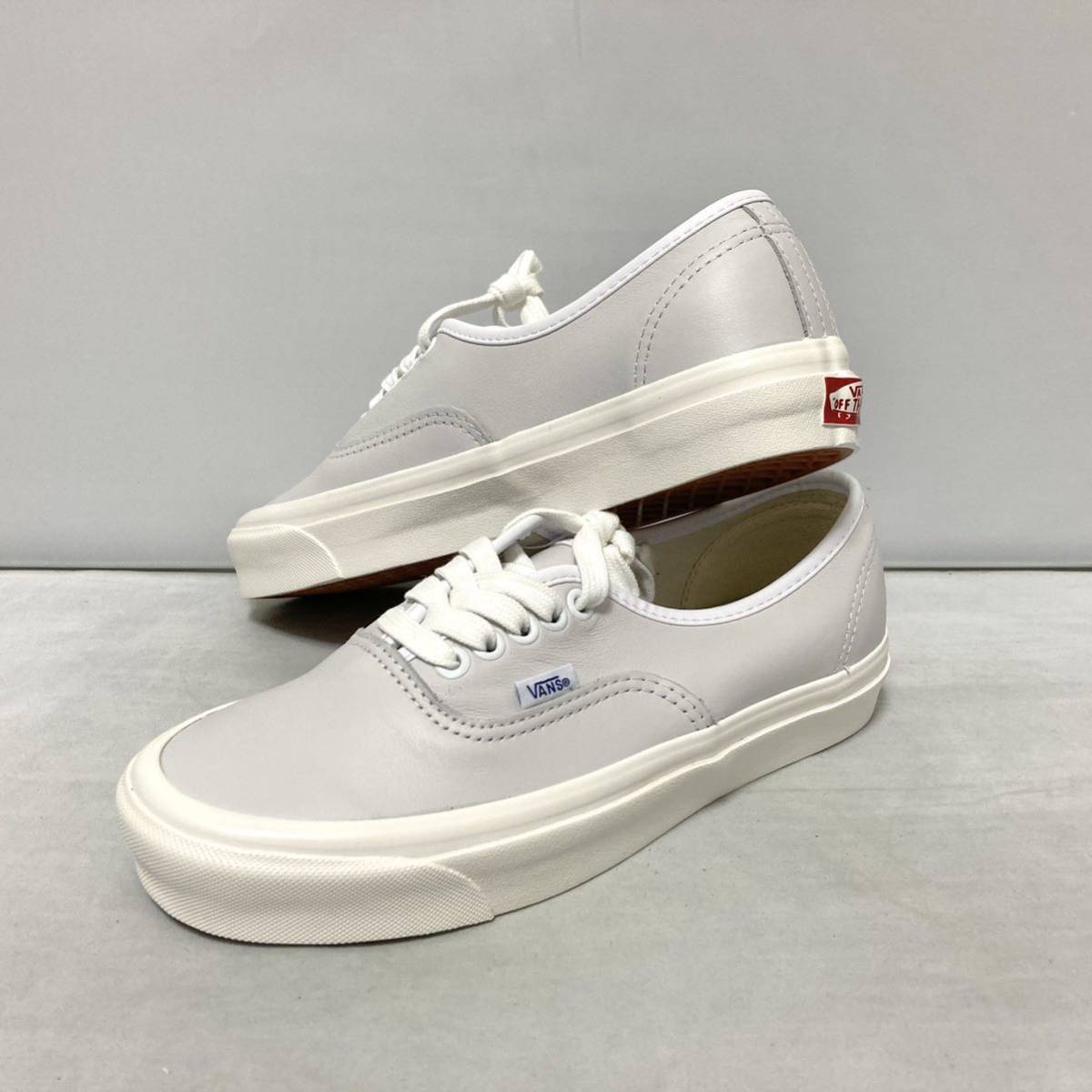 送料無料 VANS AUTHENTIC 44 DX 24.5cm