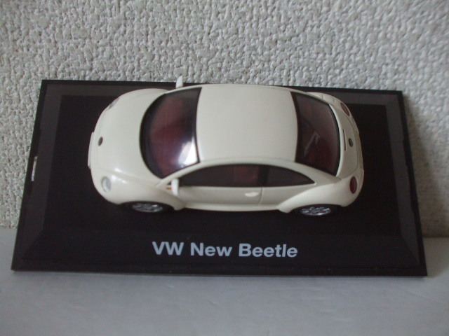 シュコー　Schuco　フォルクスワーゲン　ニュービートル　VOLKSWAGEN VW New Beetle　1/43　ホワイト　ミニカー　_画像7