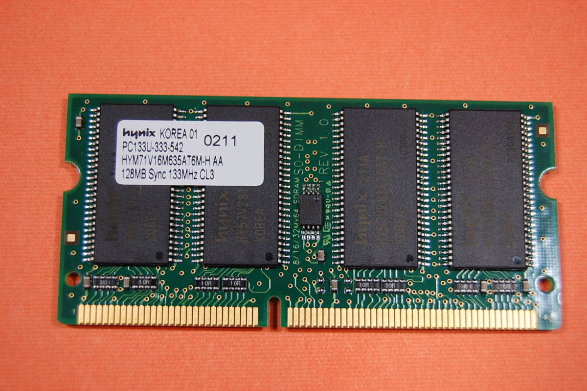 中古 メモリ ノート用 hynix 144Pin DIMM PC133U333 CL3 128MB ジャンク扱いにて 0211_画像1