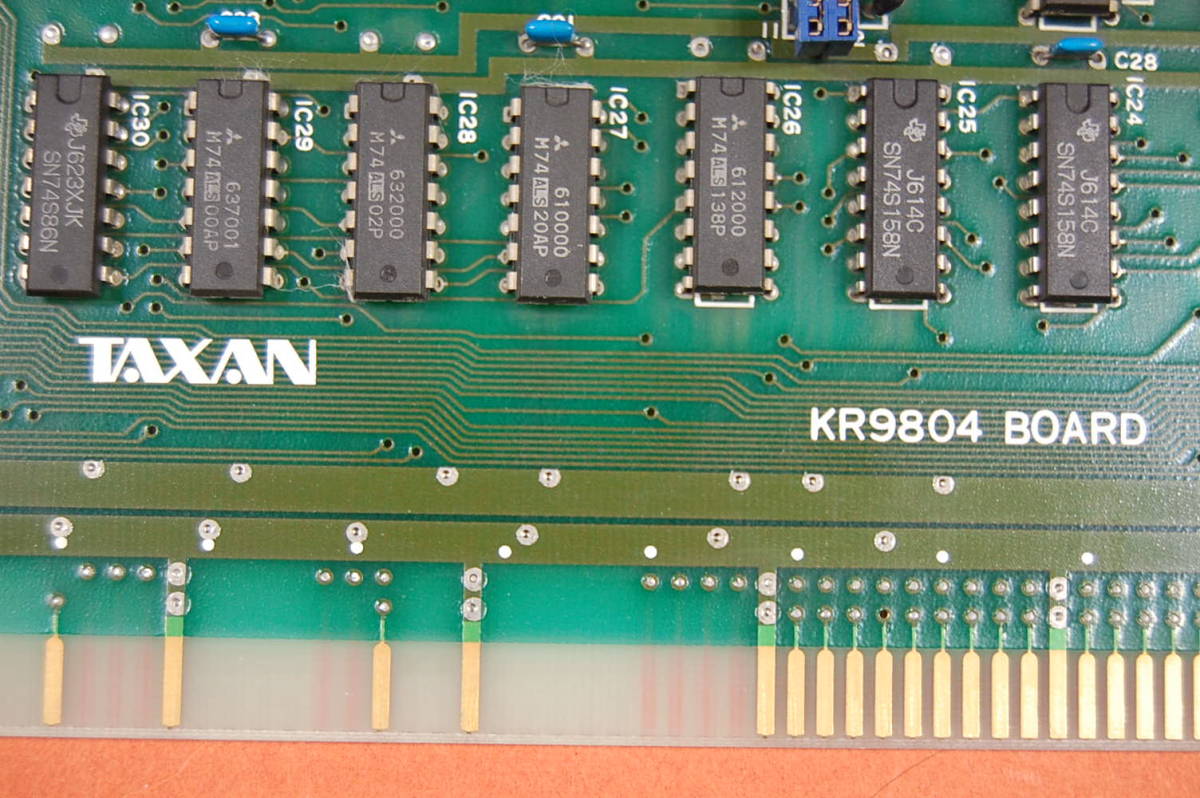 PC98 Cバス用 メモリボード 明細不明 TAXAN KR9804 256Kb? 動作未確認 現状渡し ジャンク扱いにて　S-157 2794-4012 _画像2