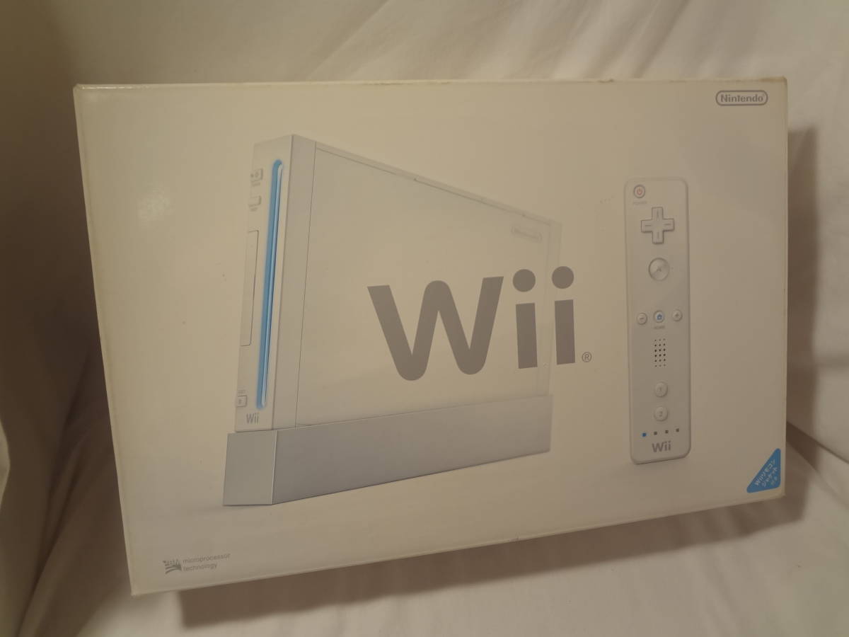 Wii本体 (シロ) (「Wiiリモコンジャケット」同梱) (RVL-S-WD)_画像1
