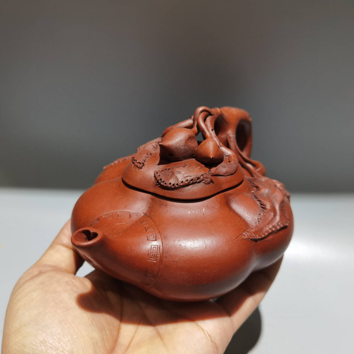 SALE/55%OFF】 【蔵友館蔵品・紫砂壺・上合桃壺・蒋蓉款・原礦紅泥