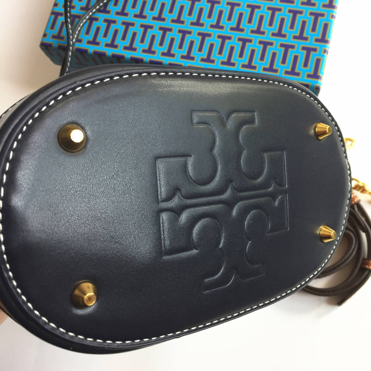 ☆新品☆TORY BURCH/トリーバーチバッグ バケットバッグ トートバッグ ショルダーバッグ 2WAYバッグ 箱あり アウトレット品_画像4