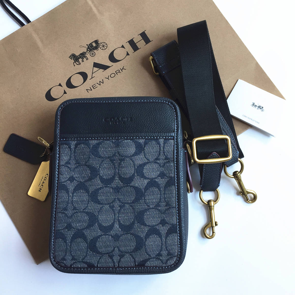 ☆新品☆コーチ/COACH バッグ CG996 デニム ショルダーバッグ ボディーバッグ クロスボディーシグネチャー 斜めがけバッグアウトレット品 _画像1