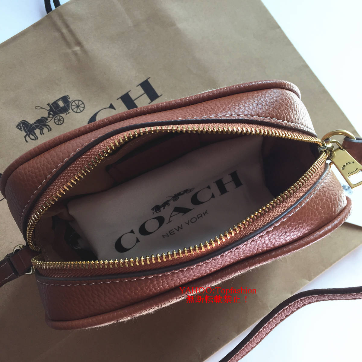 ☆新品☆コーチ/COACH バッグ CN034 DISNEY X COACH コラボ ショルダーバッグ ミッキーマウス カメラバッグ クロスボディーアウトレット品_画像8