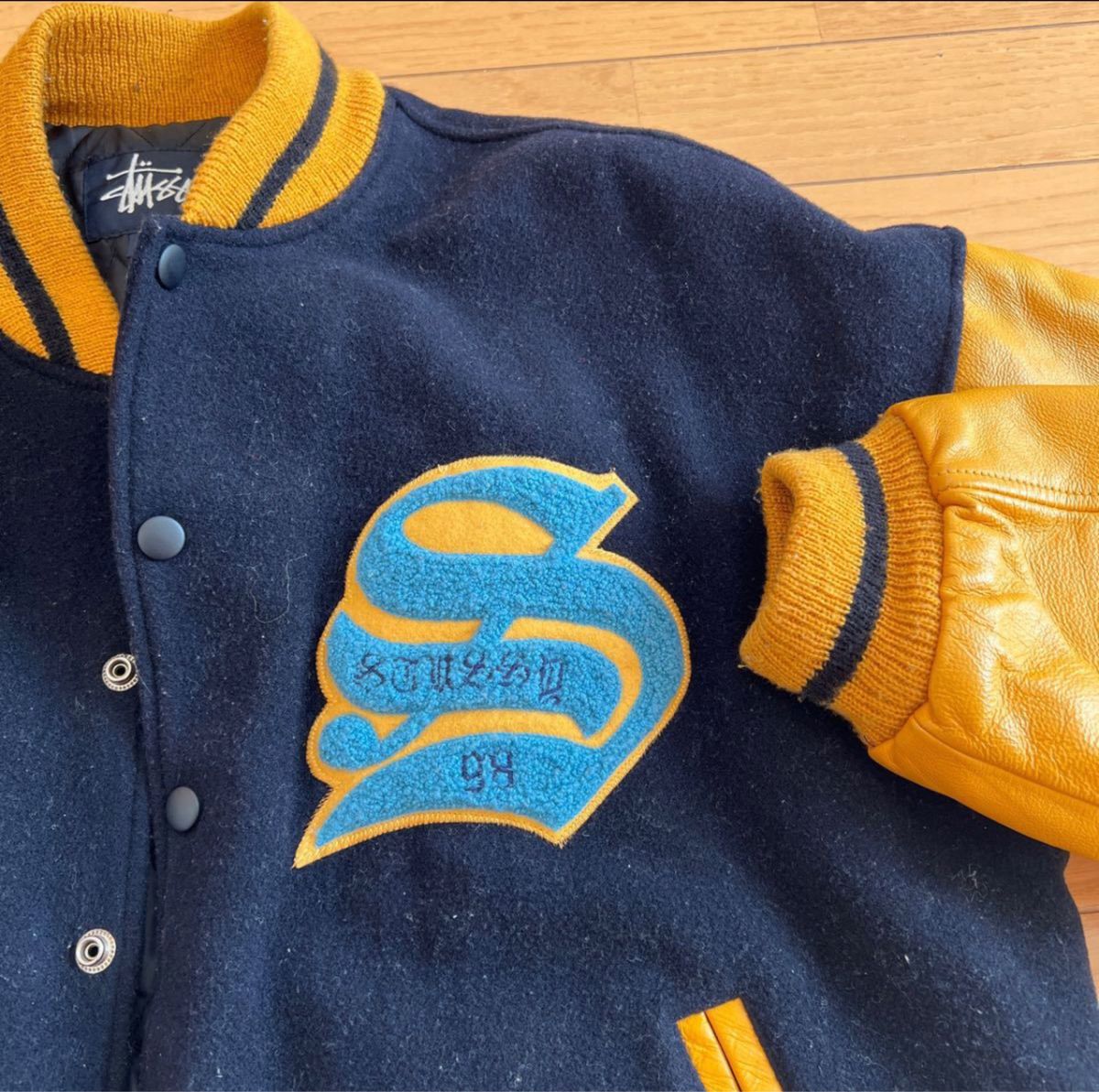 4大都市限定販売 STUSSY BIG4 スタジャン|Yahoo!フリマ(旧 4大都市限定販売 STUSSY BIG4 スタジャン|Yahoo!フリマ(旧
