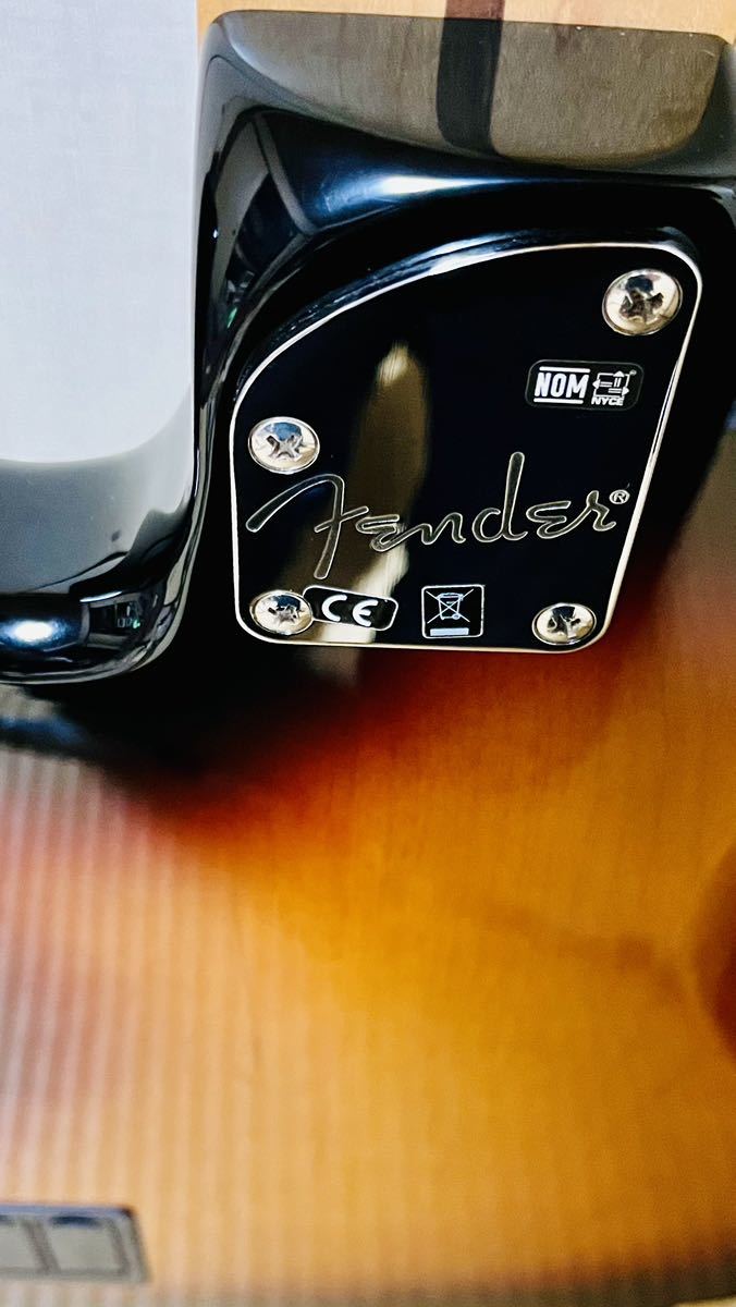 FENDER(フェンダー)Deluxe Active Jazz Bass 3TSエレキベース _画像7