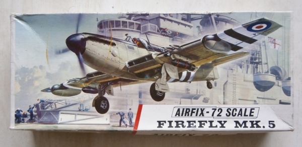 ○AIRFIXエアフィックス／ フェアリー MK.５ (1/72) タイプ３ロゴ_画像1