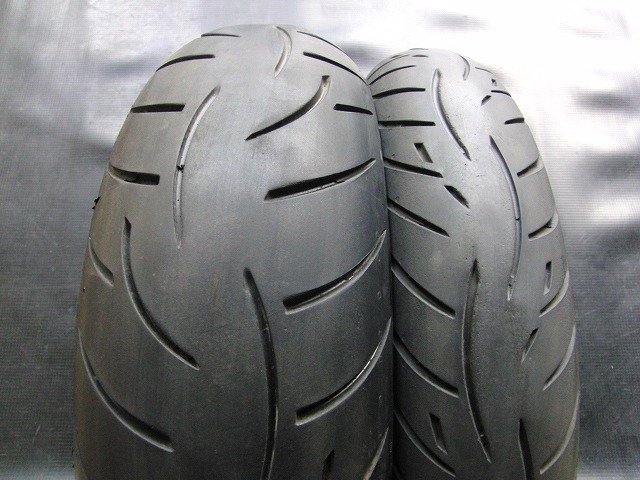 【送料無料★ ※沖縄・離島を除く】中古前後セット!メッツラー◎Z8M. 120/70ZR17. 180/55ZR17. DX172:23115_画像1