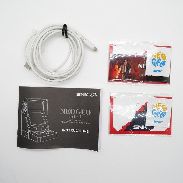 SNK NEOGEO mini/ネオジオ ミニ 本体 /PAD ブラック 2個/HDMIケーブル付き【動作確認済】 /080_画像7
