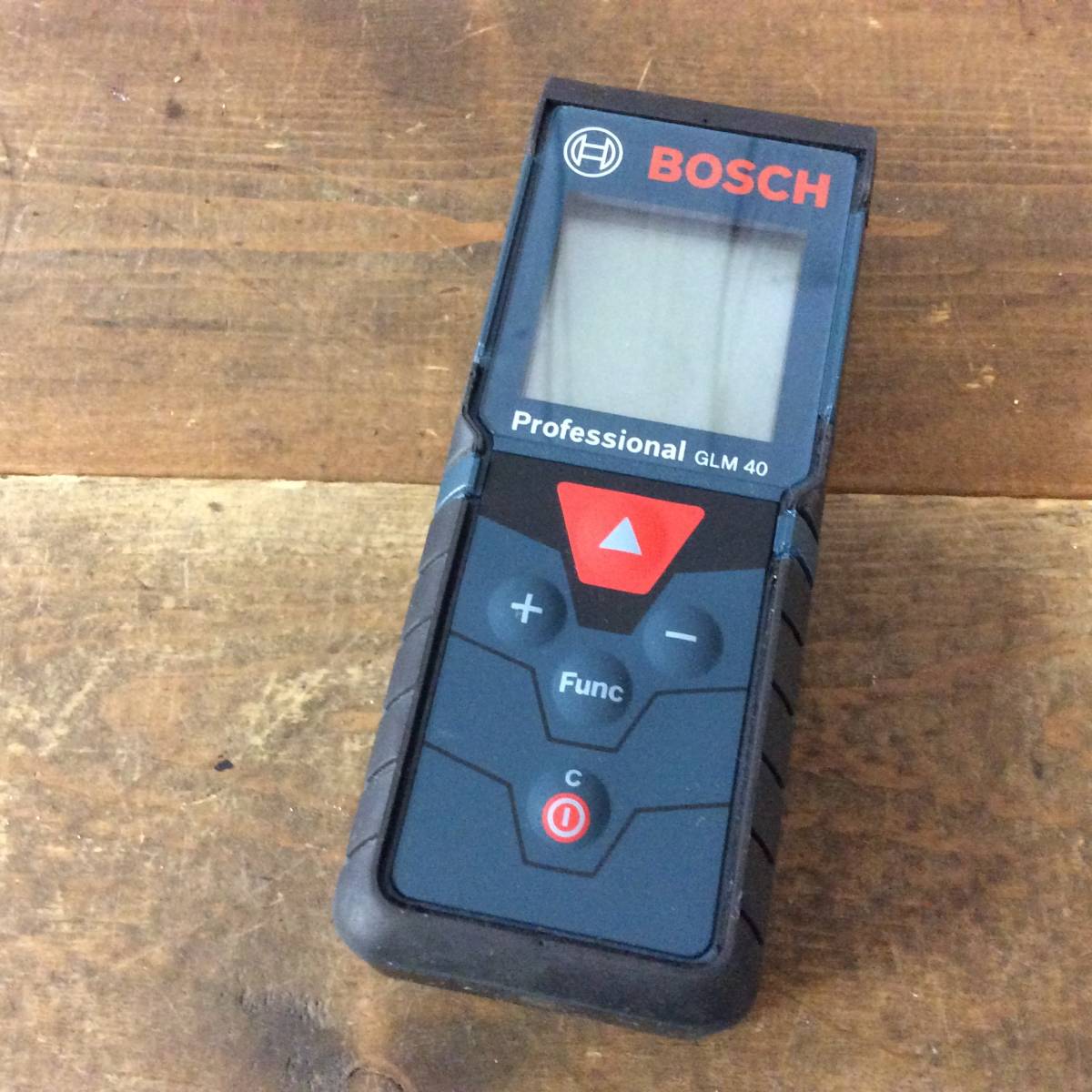 ●【TH-0173】中古品 BOSCH ボッシュ レーザー距離計 GLM40【レターパックプラス・送料全国一律520円可】_画像1