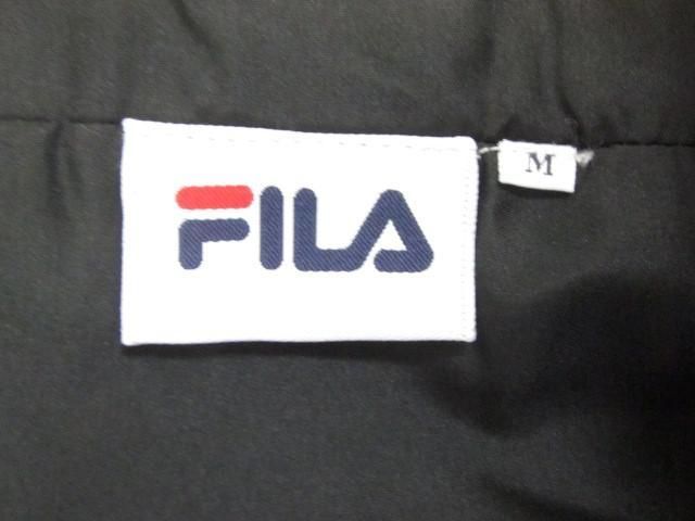 未使用 タグ付き フィラ FILA ベスト ノースリーブジャケット 花粉付着防止加工 フルジップ M 黒 ブラック メンズ_画像4