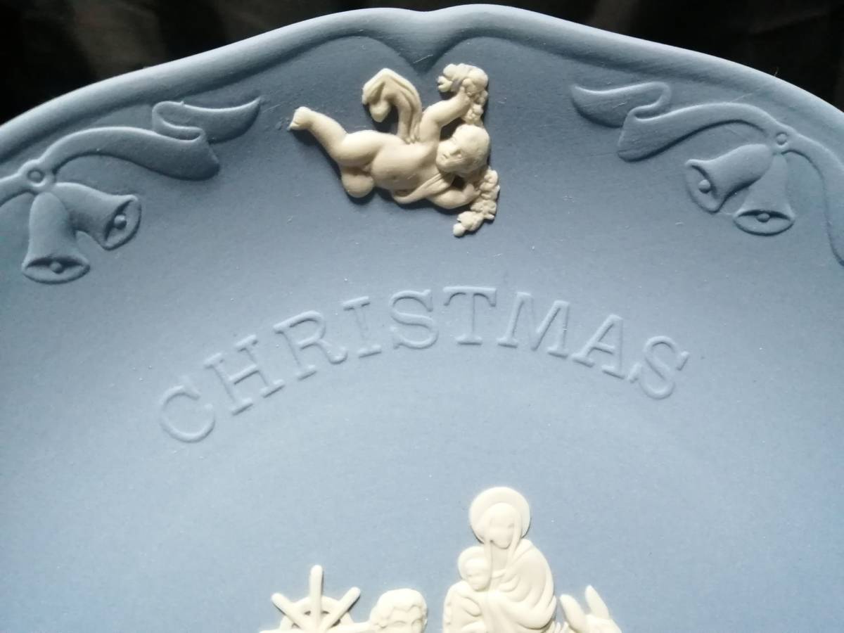 未使用◇自宅保管 ウェッジウッド ジャスパー クリスマス イヤー プレート 2000 18CM WEDGWOOD