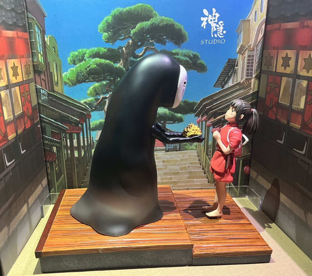 千と千尋の神隠し】 神スタジオ正規品 千尋&カオナシ GK 千と千尋の神隠し】 神スタジオ正規品 千尋&カオナシ GK