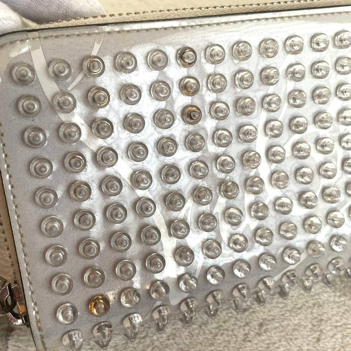 箱付き クリスチャンルブタン Christian Louboutin 長財布 箱付き クリスチャンルブタン Christian Louboutin 長財布