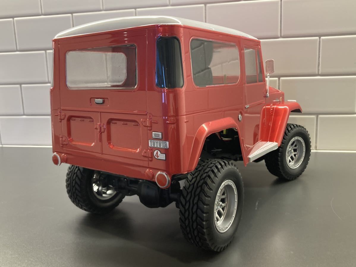 未走行 】タミヤ ランドクルーザー40 ボディのみ メタリック 未走行 】タミヤ ランドクルーザー40 ボディのみ メタリック