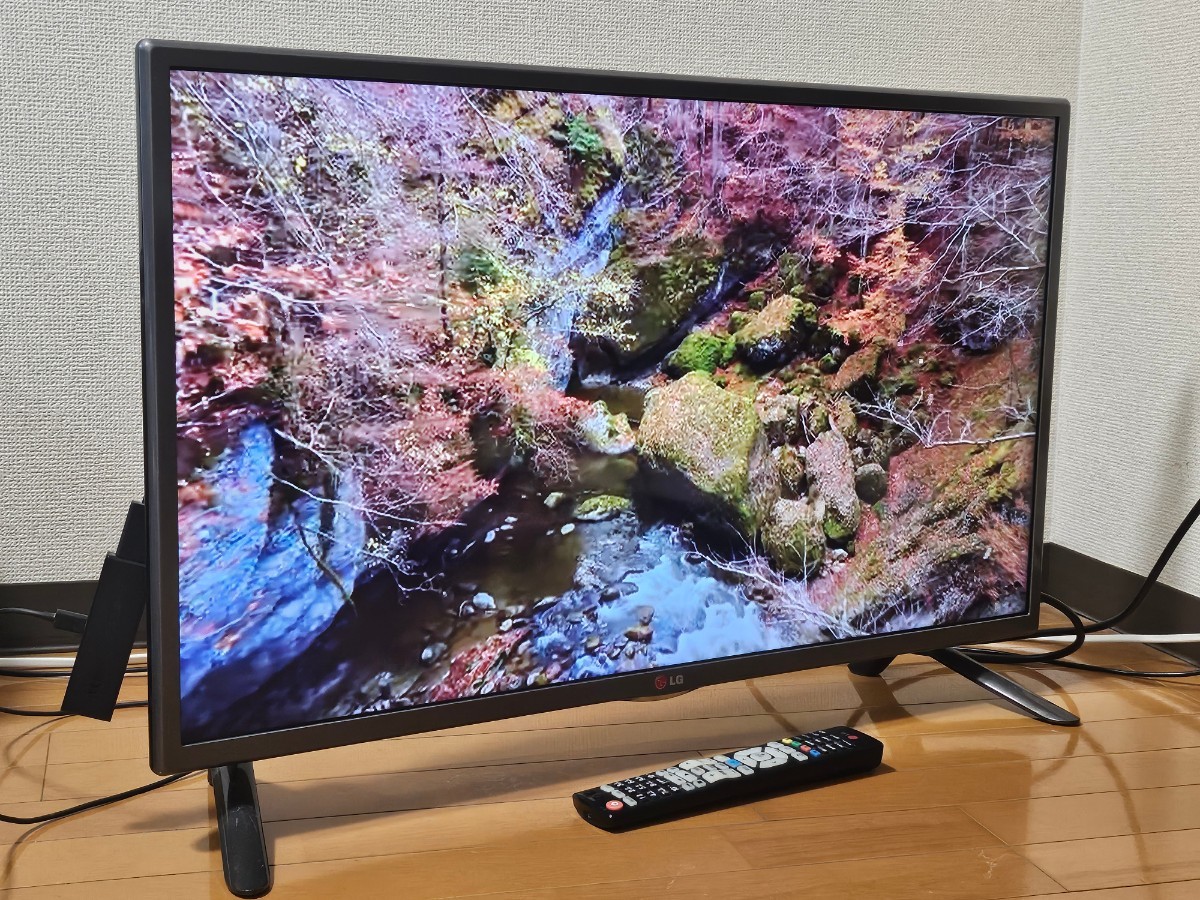 動作確認済み☆美品☆LG 32V型 液晶テレビ 32LB5810 フルハイビジョン 無線LAN搭載 純正リモコン付き スマートテレビ_画像1