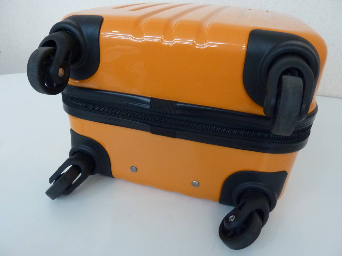 ALI アジアラゲージ スーツケース キャリーバッグ オレンジ ファスナータイプ 4輪 機内持ち込み可能 激安 爆安 1円スタート_画像5