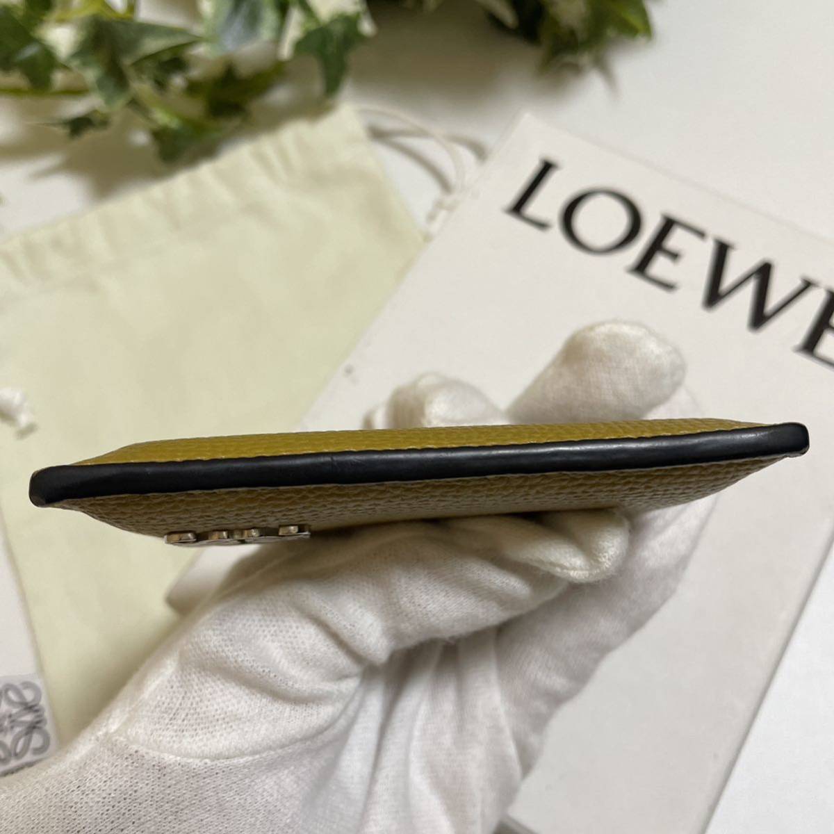 ★美品　ロエベ　アナグラム プレーン カードホルダー　ペブルグレインカーフ　黄色　LOEWE Loewe カードケース　定期入れ　名刺　イエロー_画像5