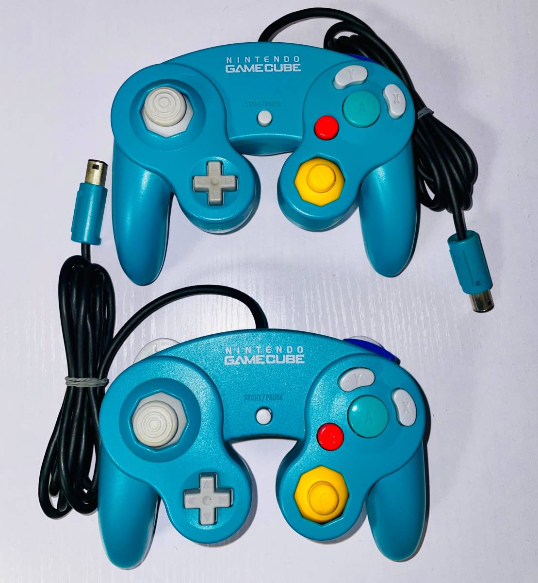 2 x ニンテンドーゲームキューブ専用コントローラ エメラルドブルー 2 Nintendo Gamecube Emerald Blue Controllers #DOL-003 GAME TESTED